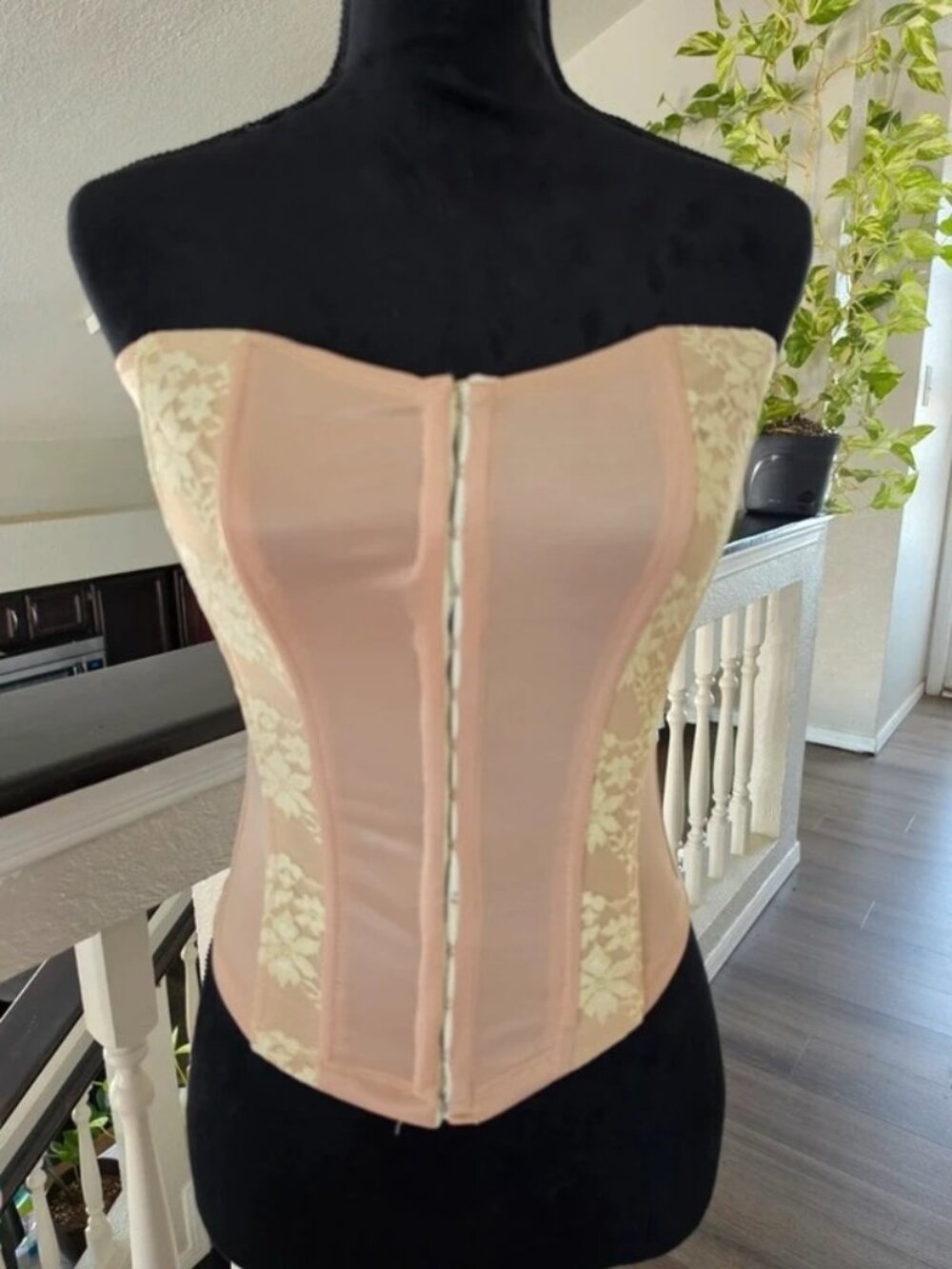 Structured Vintage Bustier Corset Coquette Nude Lace